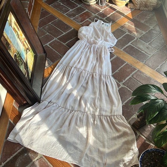 She + Sky Dresses & Skirts - Pale Pink Maxi